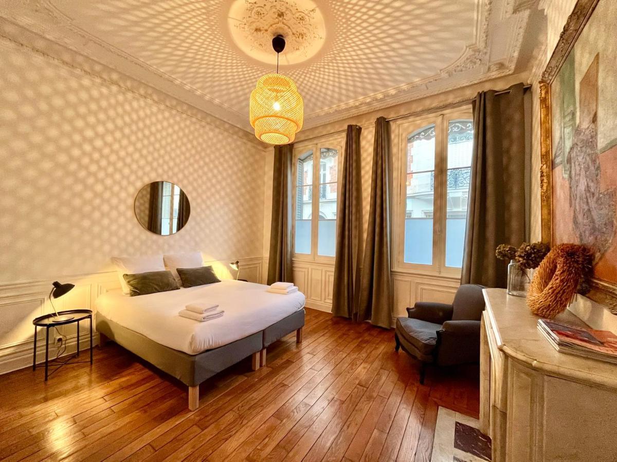 Apartament Le Jardin Des Sacres - Hypercentre Cathedrale Reims Zewnętrze zdjęcie